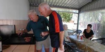 Fossicker Caravan Park เกลน อินเนส ภายนอก รูปภาพ