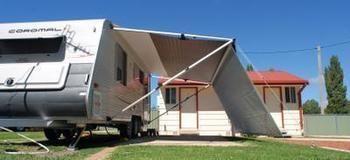 Fossicker Caravan Park เกลน อินเนส ภายนอก รูปภาพ